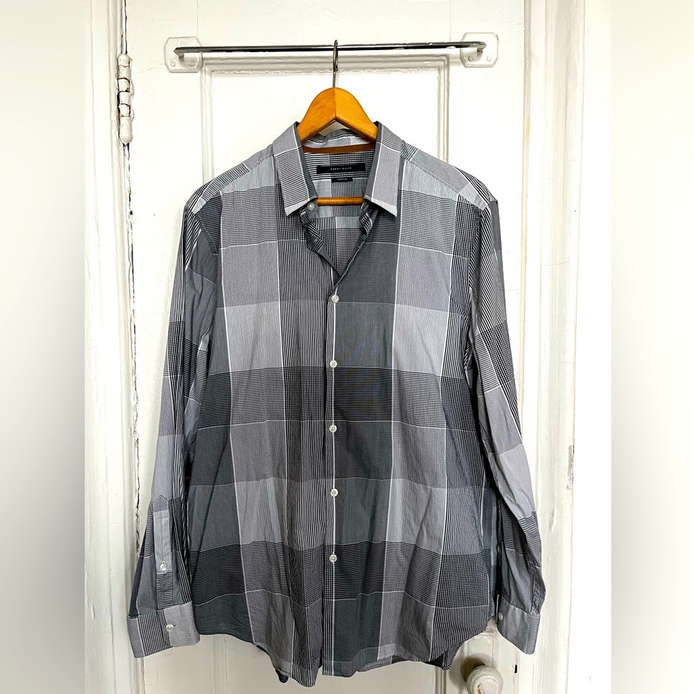 Perry Ellis Button Down Shirt